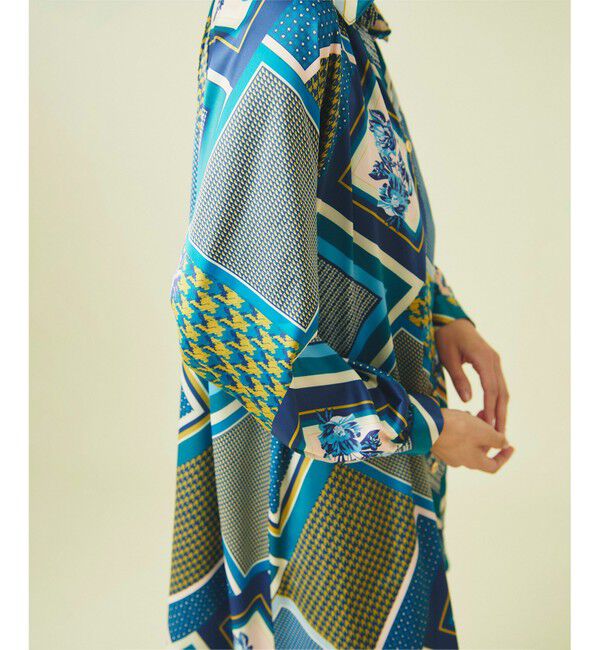 GRACE CONTINENTAL「スカーフプリントチュニックブラウス」|シャツ・ブラウス|