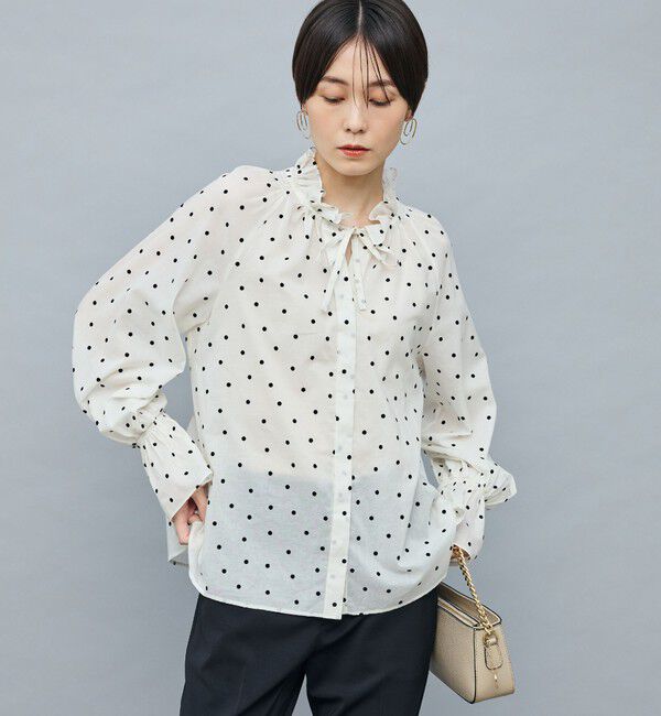NOLLEY'S sophi「ドットフロッキーフリルネックブラウス」|シャツ・ブラウス|