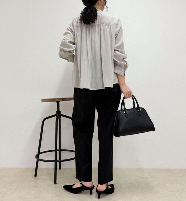 fredy emue「パウダーサテン前開きブラウス」|シャツ・ブラウス|