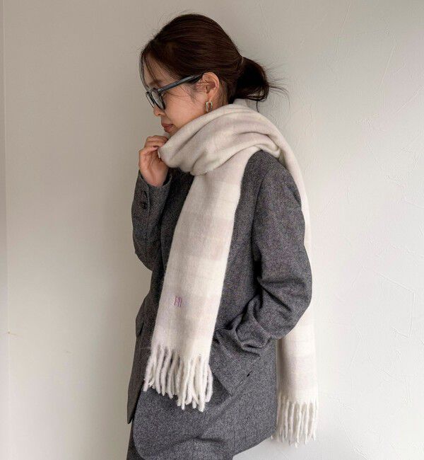 fredy emue「ライトブークレチェックマフラー45」|マフラー|ホワイト系その他