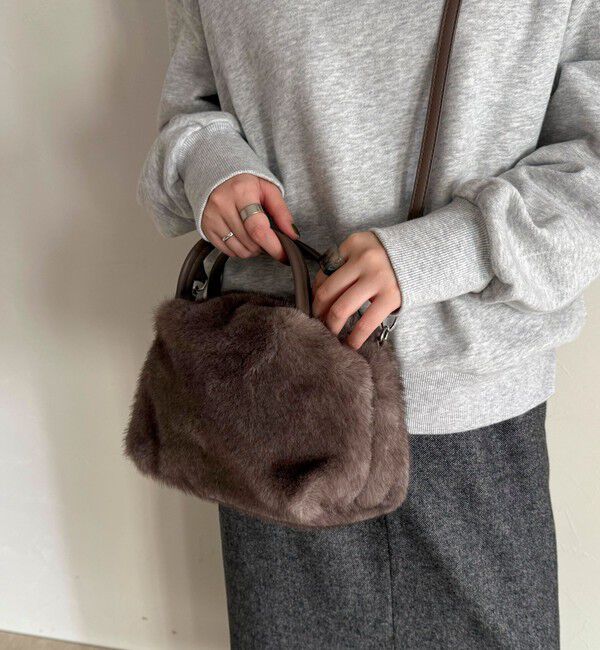 fredy emue「ミンク風2WAYボックストートバッグ」|ショルダー・メッセンジャー|グレイッシュベージュ