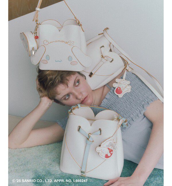 VIS「【シナモロール】VIS別注ハートカットバッグ(スモール)」|ショルダー・メッセンジャー|