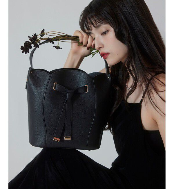 VIS「フラワーカットショルダーバッグ/2WAY」|ショルダー・メッセンジャー|ブラック(01)