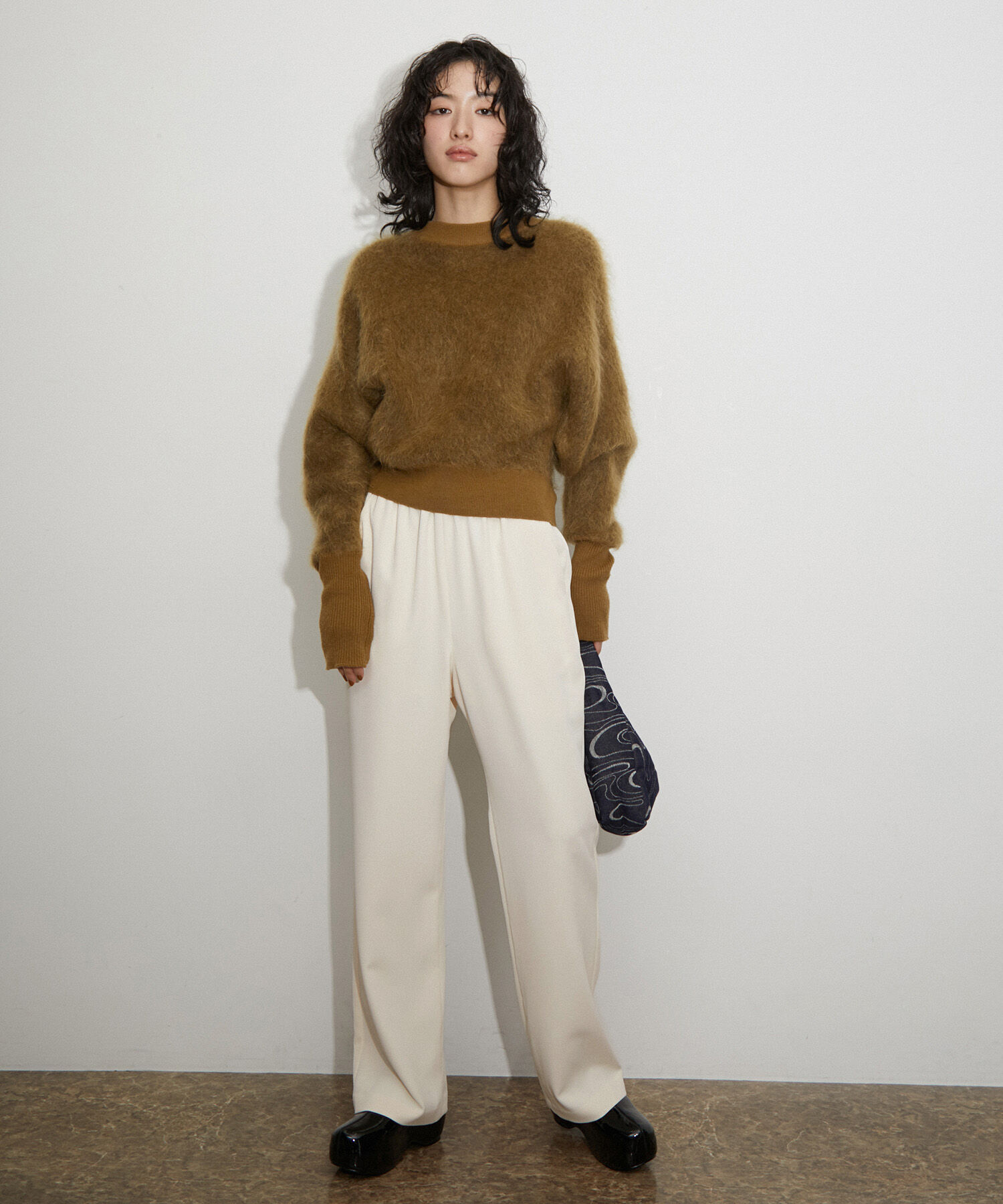 ADAM ET ROPE'「セミフレアイージーパンツ」|その他|