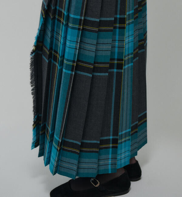 ONEIL OF DUBLIN「O'NEIL OF DUBLIN | ウーステッドウール ロングキルトスカート WOMEN」|スカート|