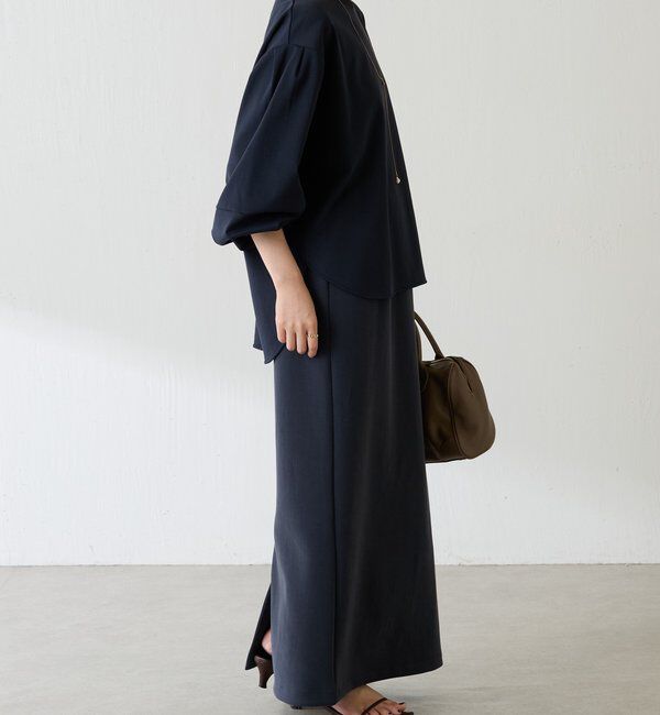  「ロゴベルトIラインスカート」|スカート|