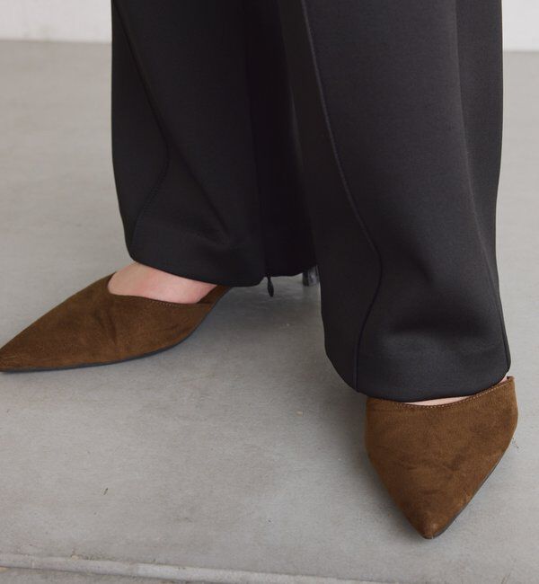  「ピンタックセミフレアーパンツ」|チノ|