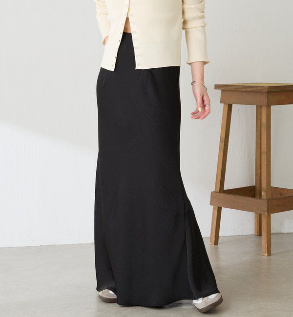  「【IDE監修大きめサイズ/WEB限定リバイバル】サテンマーメイドスカート」|スカート|