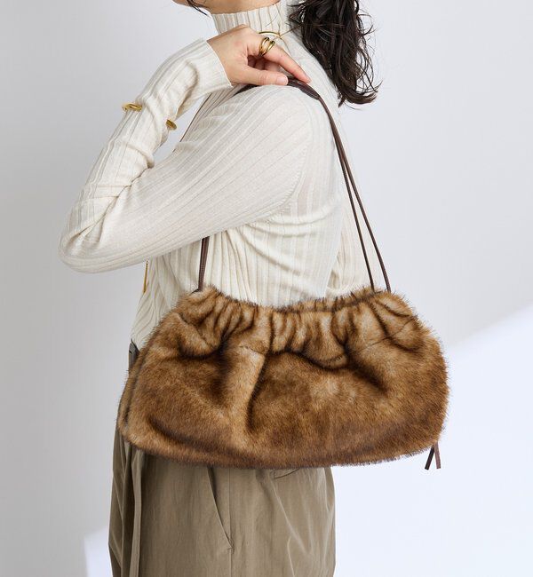  「【シーズンムードを高める】フェイクファードローストリングバッグ」|クラッチバッグ|