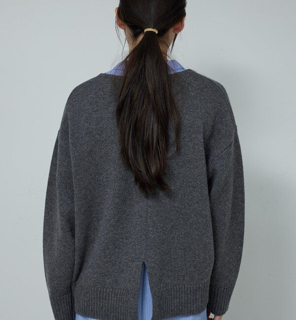  「【冬のお助けニット】メリノウールVニット」|ニット・セーター|