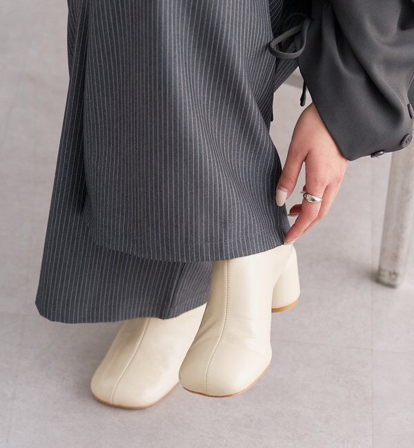  「ラウンドローファー」|その他|アイボリー