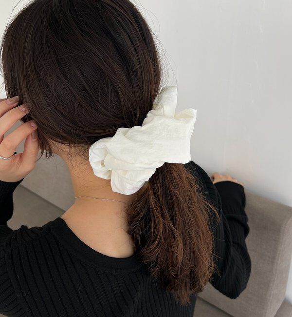  「〈GOLDY/ゴールディ〉シャカシャカシュシュ」|リング|ホワイト