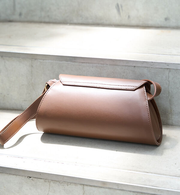 Rouge vif「【AULENTTI/オウレンティ】ワイドロールボディショルダーバッグ」|ショルダー・メッセンジャー|