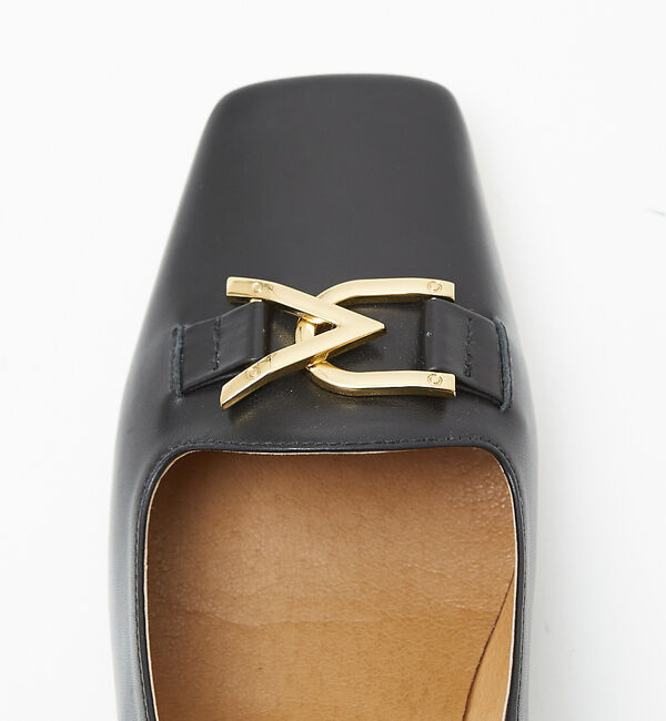 AU BANNISTER「【アイコニックシリーズ】甲深パンプス」|パンプス|