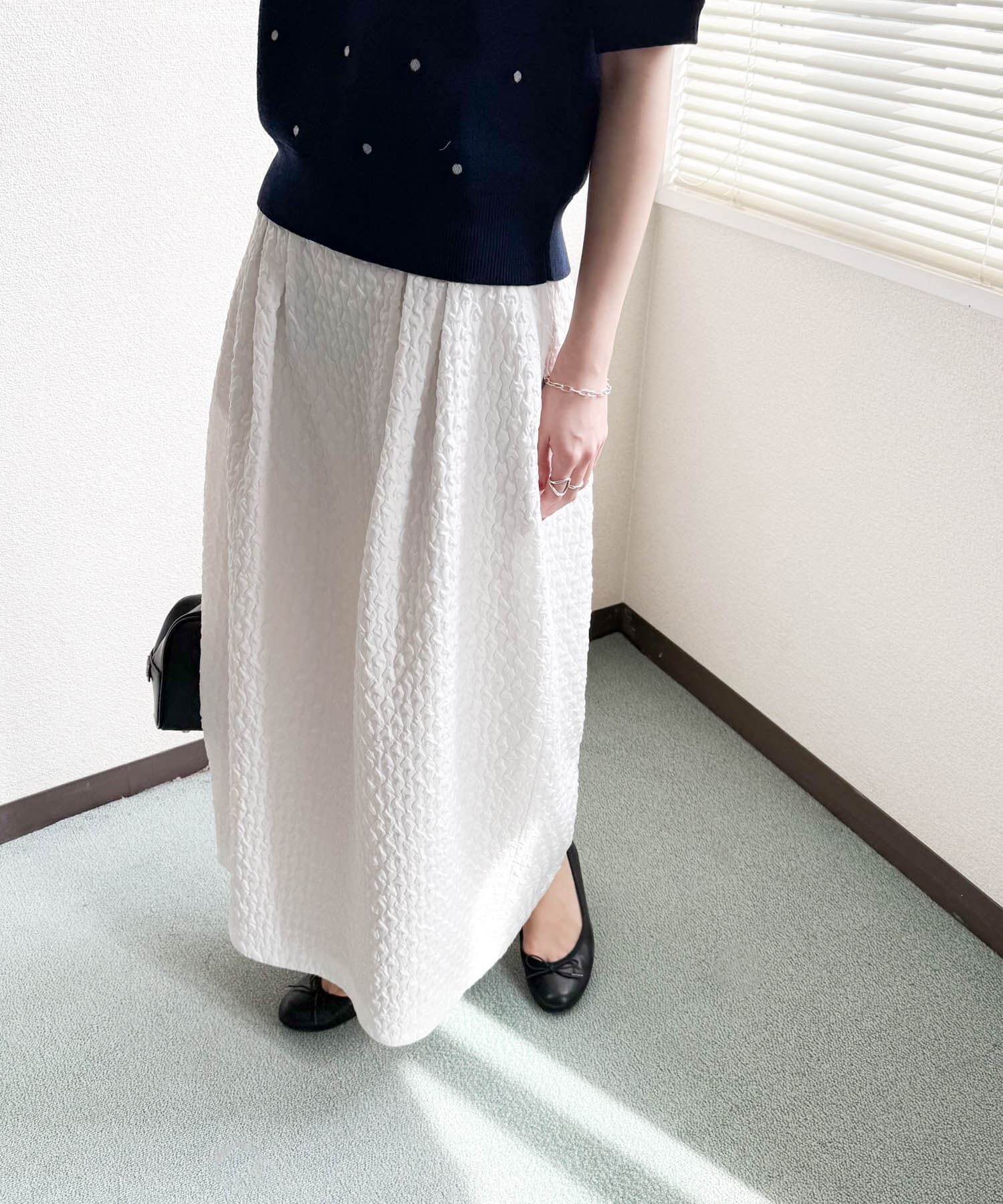 URBAN RESEARCH DOORS「ジャガードコクーンスカート」|スカート|オフホワイト