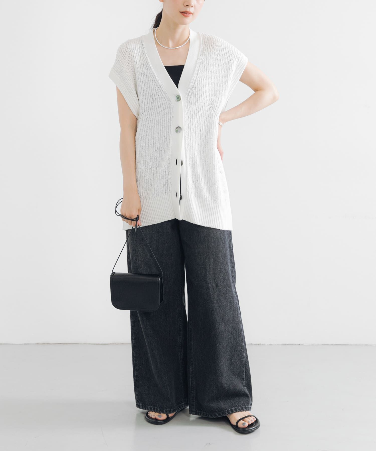 URBAN RESEARCH「ペーパーヤーンチュニックニットベスト」|ベスト・ジレ|