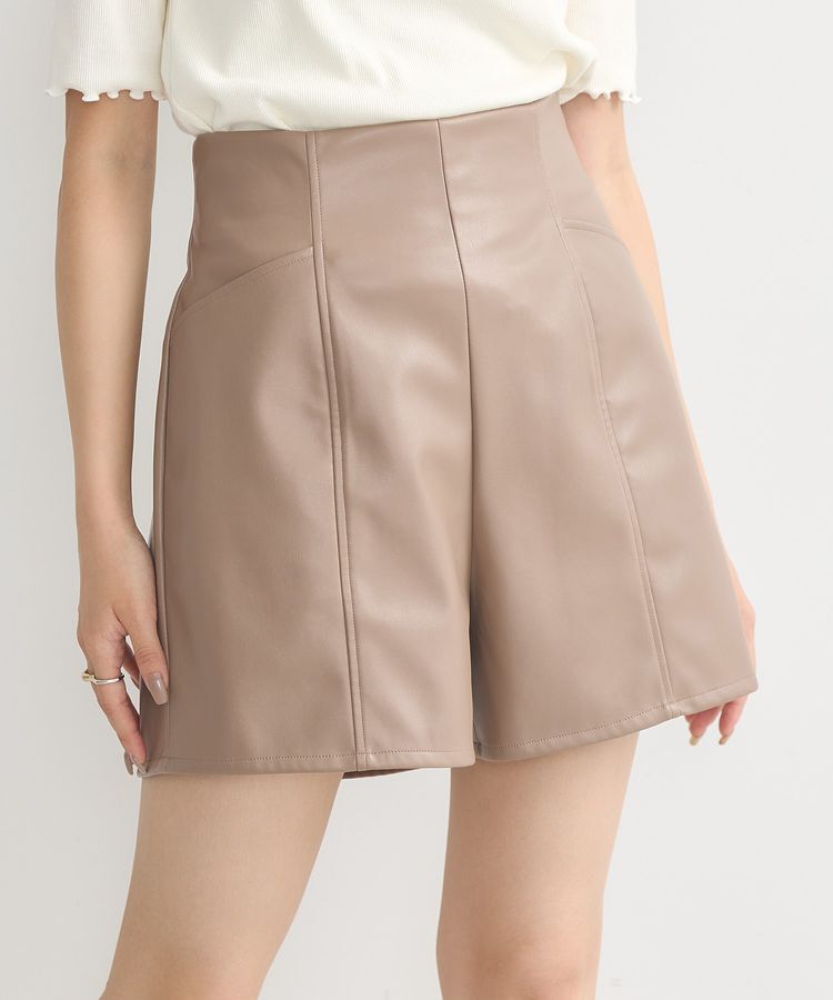 earth music&ecology「シンセティックレザーショートパンツ」|その他|
