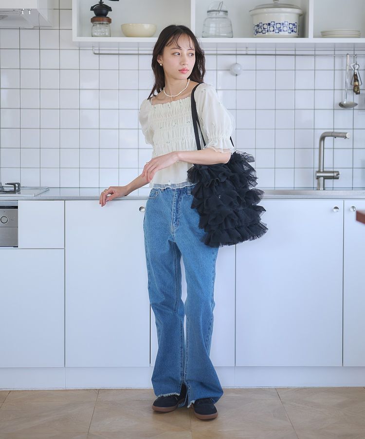 earth music&ecology「カットオフフレアデニムパンツ」|デニム|