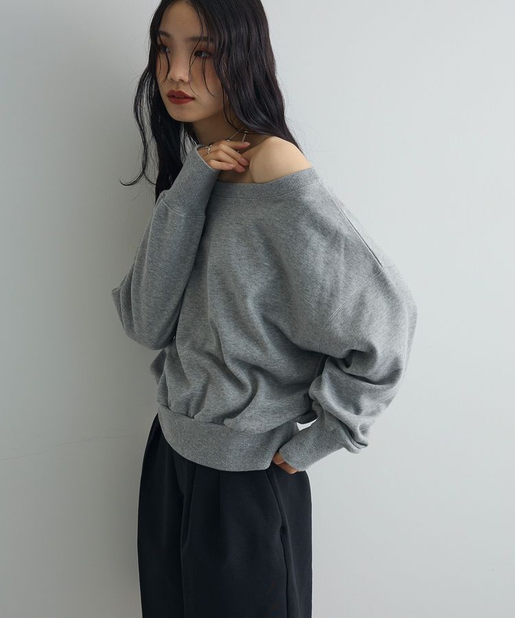 AnriettMusee「オフショルスウェット」|スウェット・ジャージ|