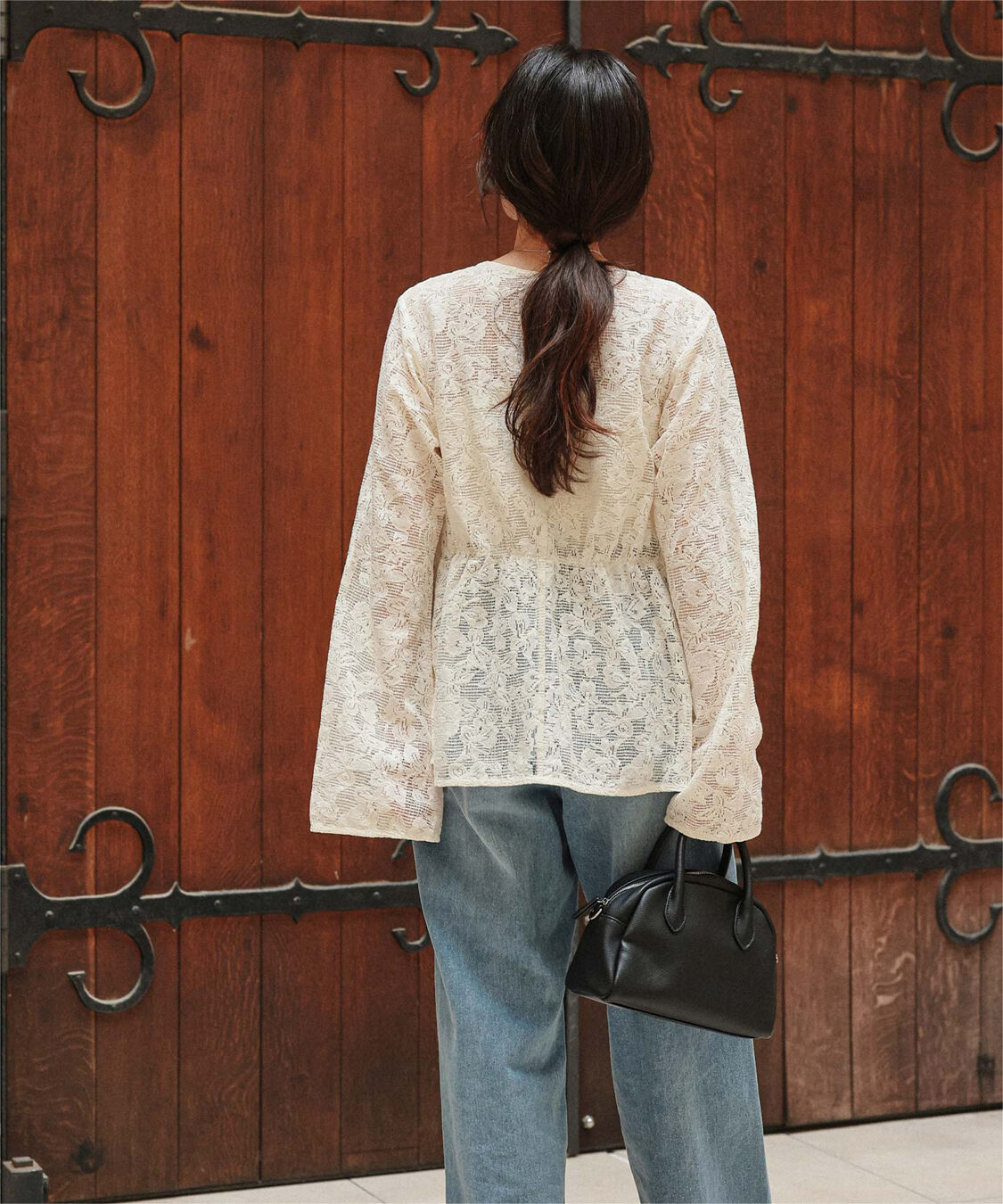 titivate「Vネックペプラムデザインレースブラウス」|シャツ・ブラウス|