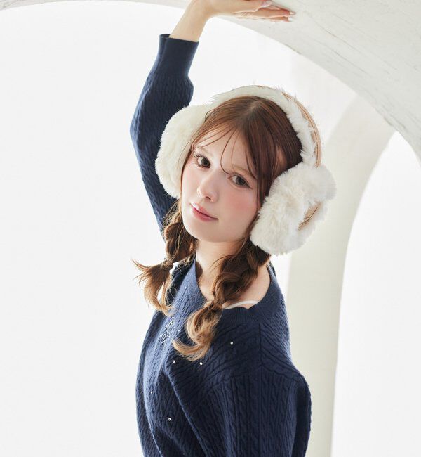  「刺繍入りフェイクムートンイヤーマフ」|その他|
