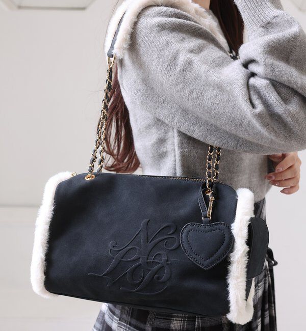  「フェイクムートンエンボスバッグ」|ショルダー・メッセンジャー|