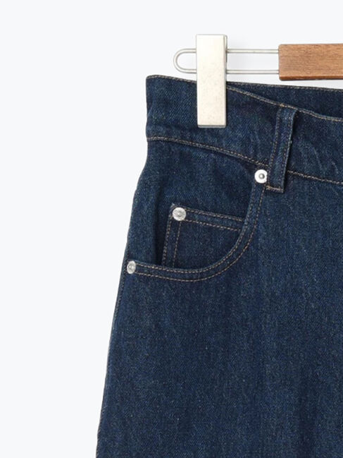 Lugnoncure「センタープレスストレートデニムパンツ《2025autumn catalog item》」|その他|