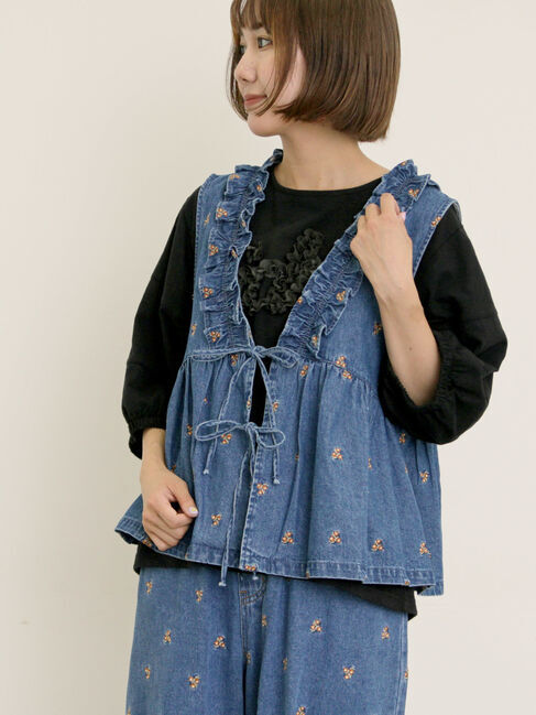 Samansa Mos2「刺繍デニムベスト」|ダウンベスト・ベスト|