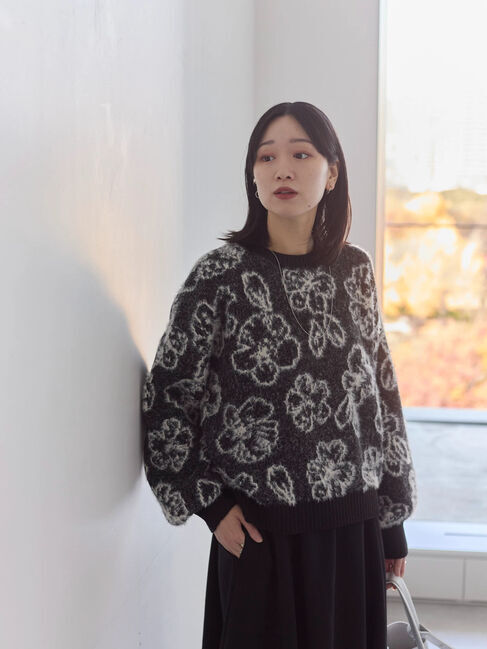 Samansa Mos2 blue「花柄シャギーニットプルオーバー」|ニット・セーター|