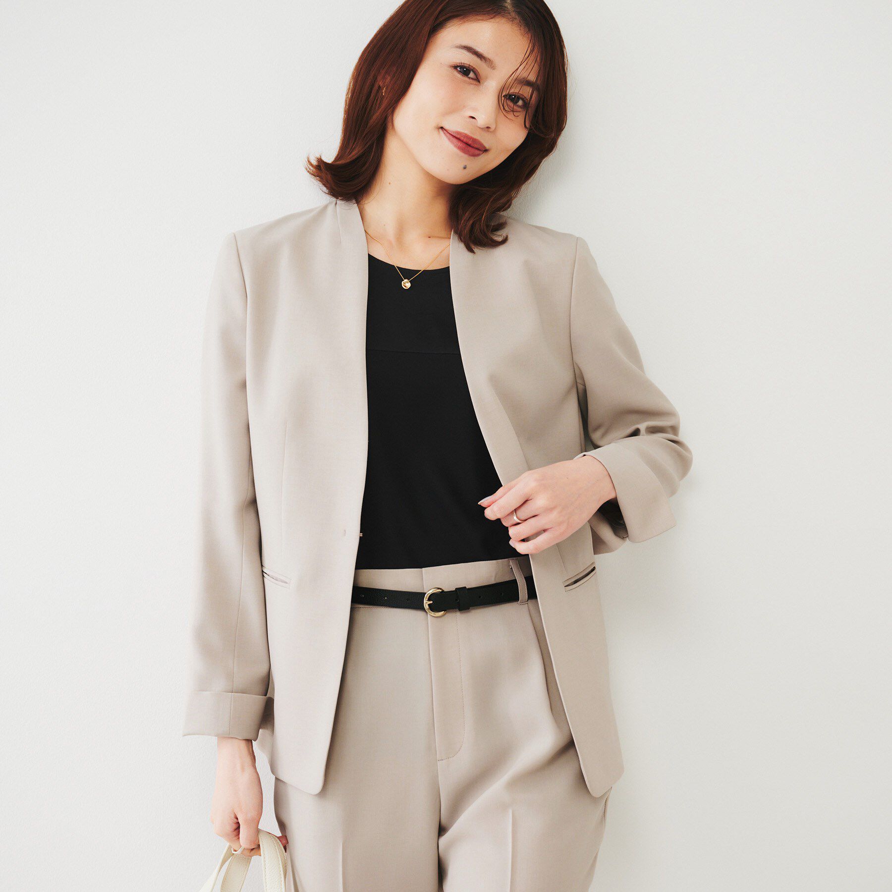 UNTITLED「【通勤スーツ】ライトウェイト カラーレスジャケット」|ノーカラージャケット|