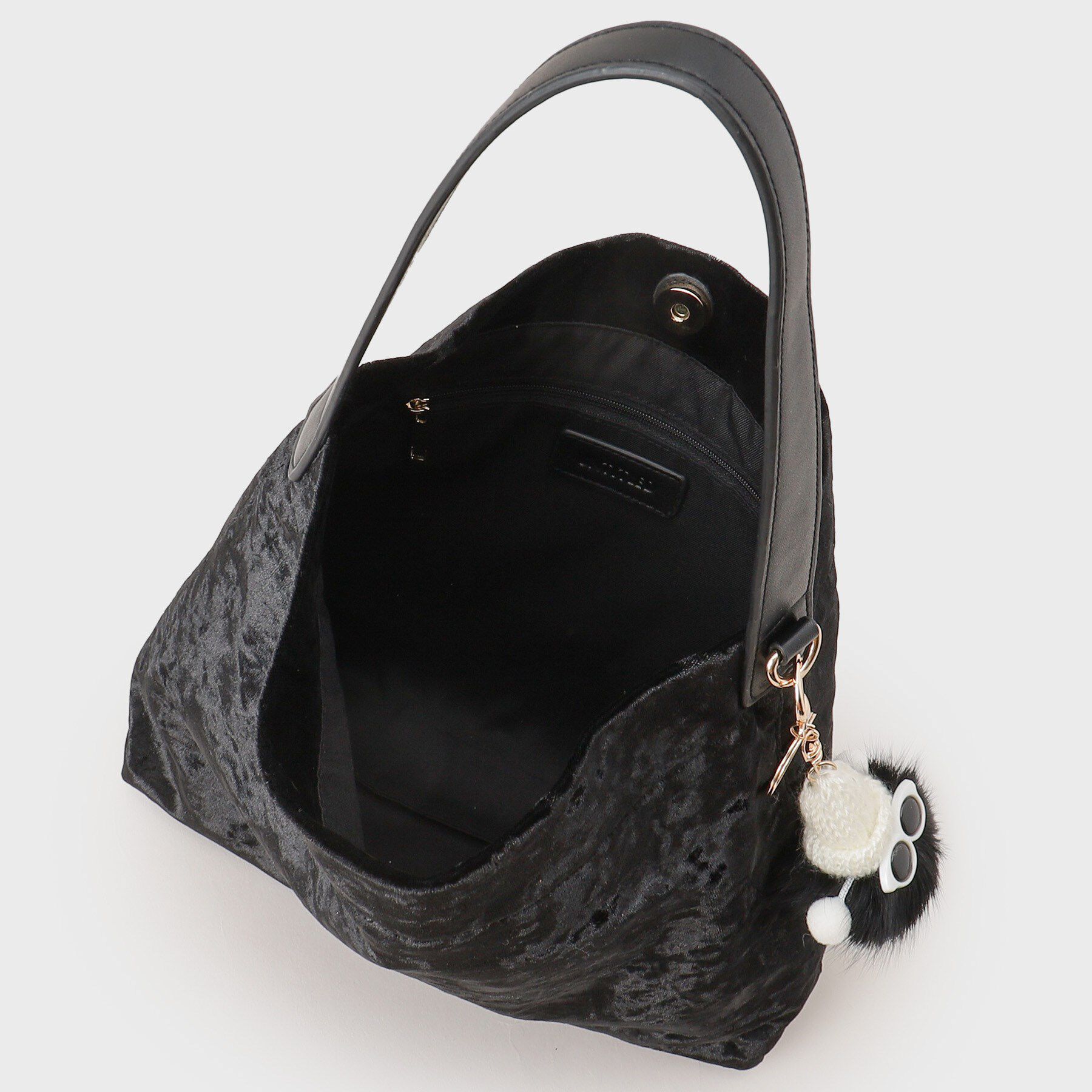 UNTITLED「【トレンド／バッグチャーム付き】ワンハンドルバッグ」|ショルダー・メッセンジャー|