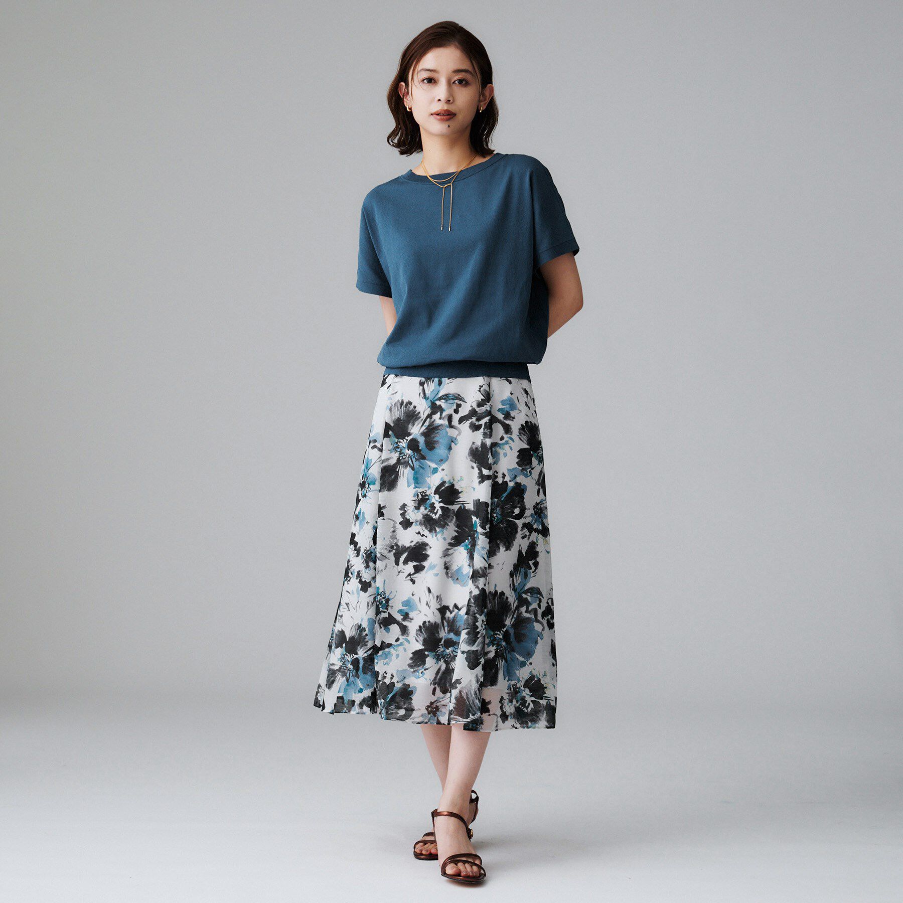 UNTITLED「【洗える/前後2WAY】ネックプルオーバーニット」|ニット・セーター|