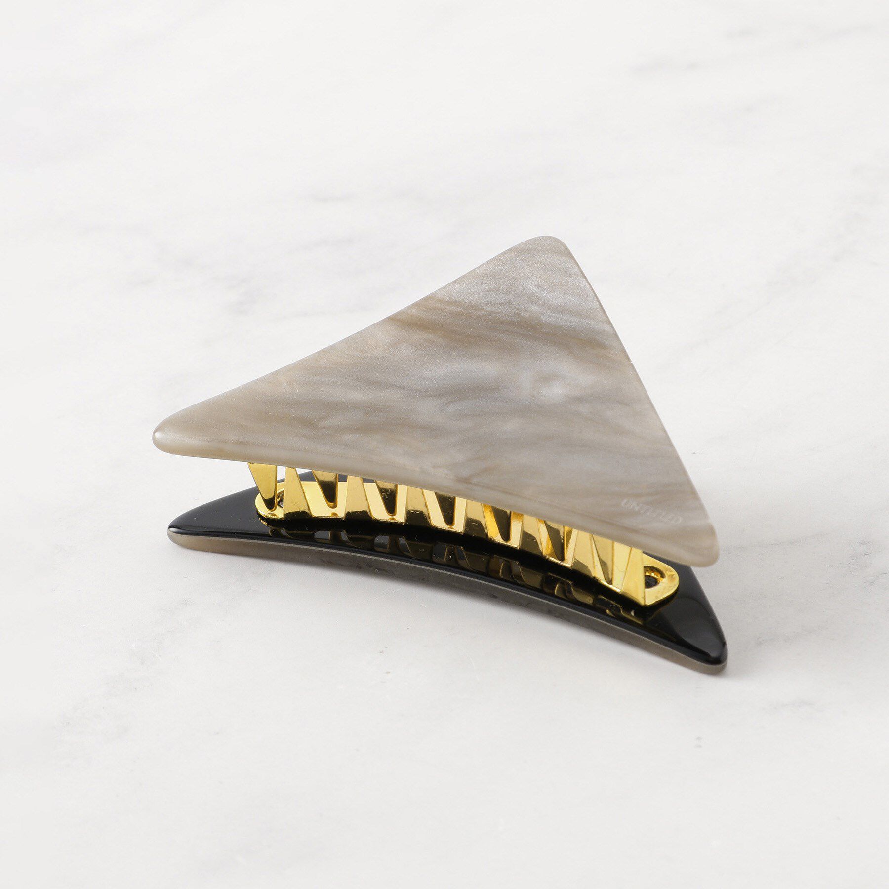 UNTITLED「Osakaトライアングルクリップ」|その他|ベージュ(052)