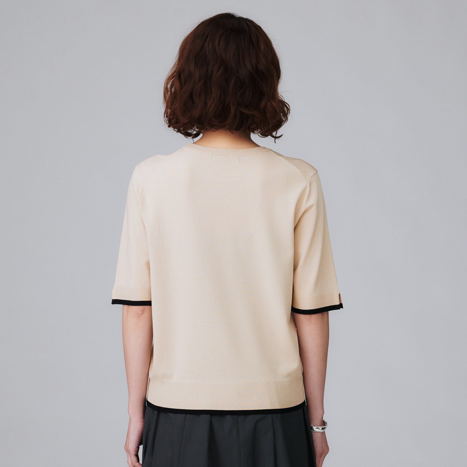 UNTITLED「【アンサンブル可/薄手/洗える】5分袖クルーニット」|ニット・セーター|