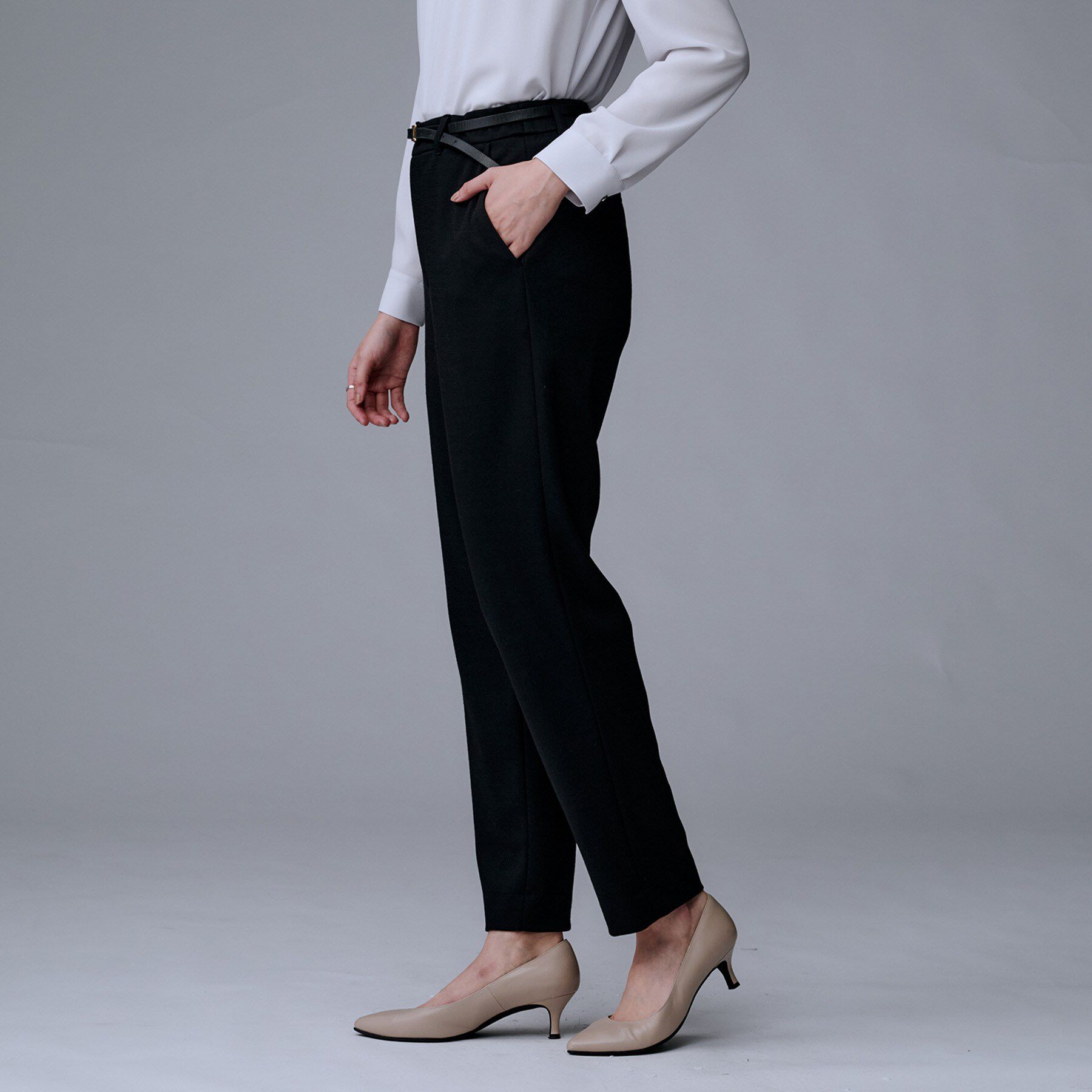 UNTITLED「【洗えるスーツ／ストレッチ】ウール混ジャージ テーパードパンツ」|その他|