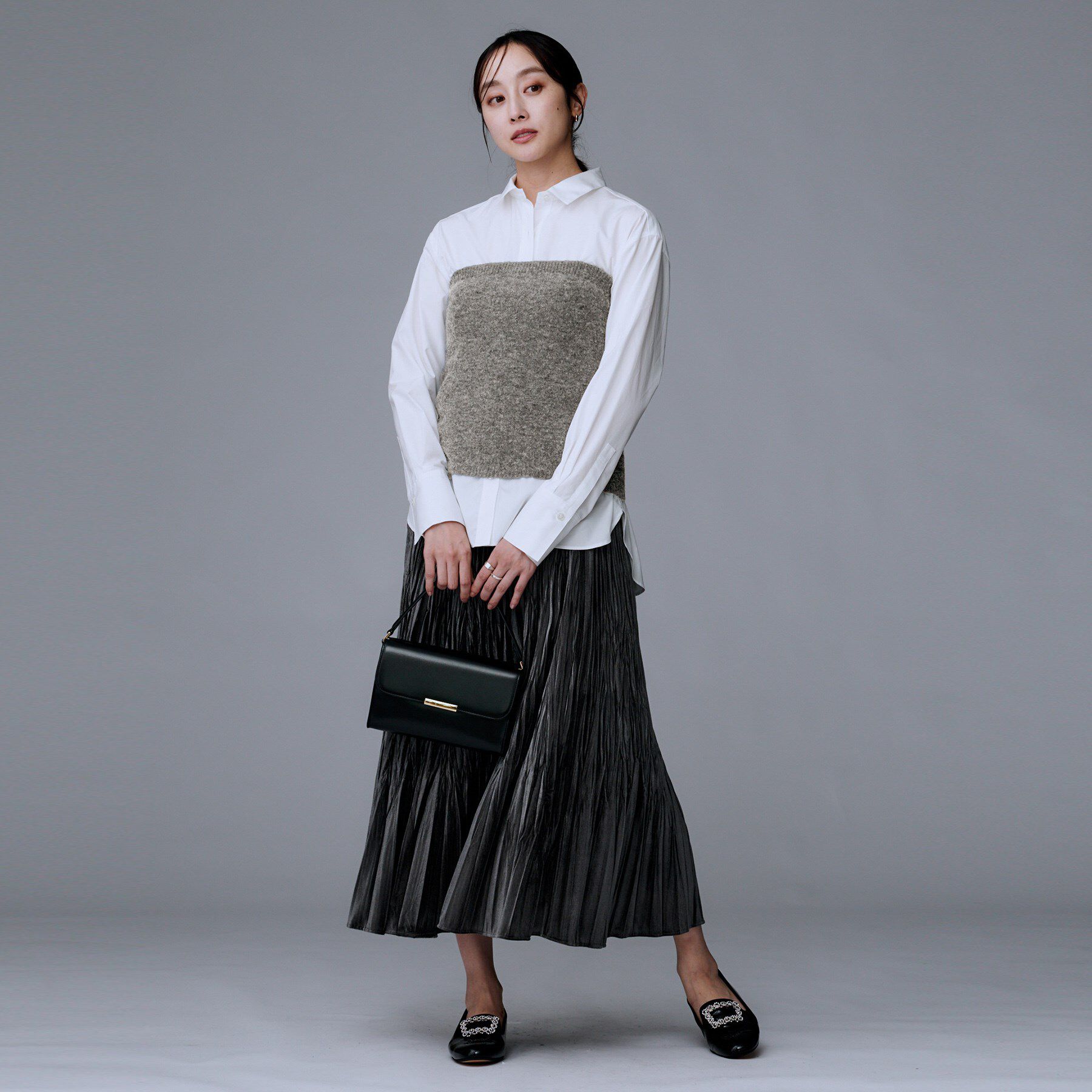 UNTITLED「【トレンド/柔らかな素材感】ビスチェセットカーディガン」|カーディガン|