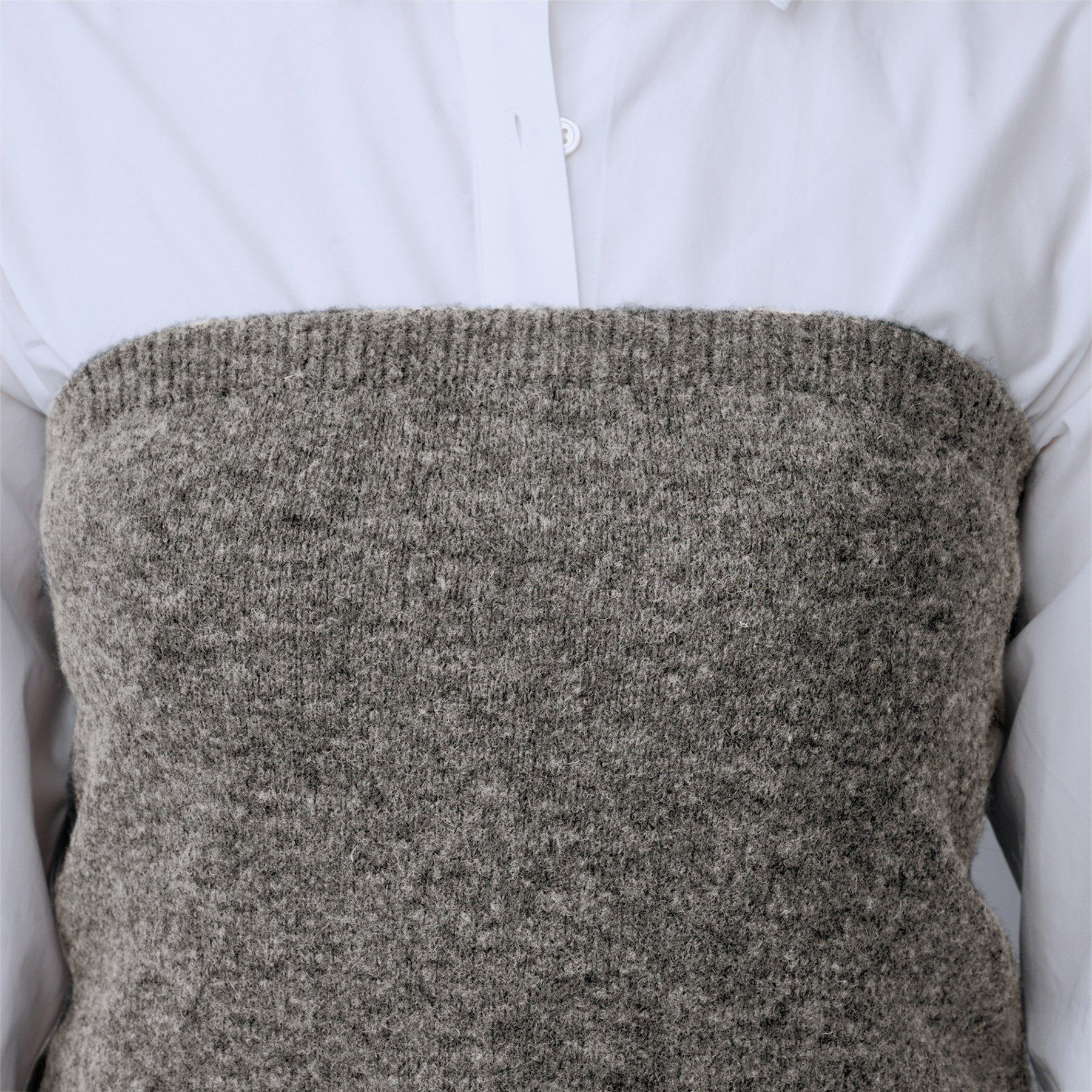 UNTITLED「【トレンド/柔らかな素材感】ビスチェセットカーディガン」|カーディガン|