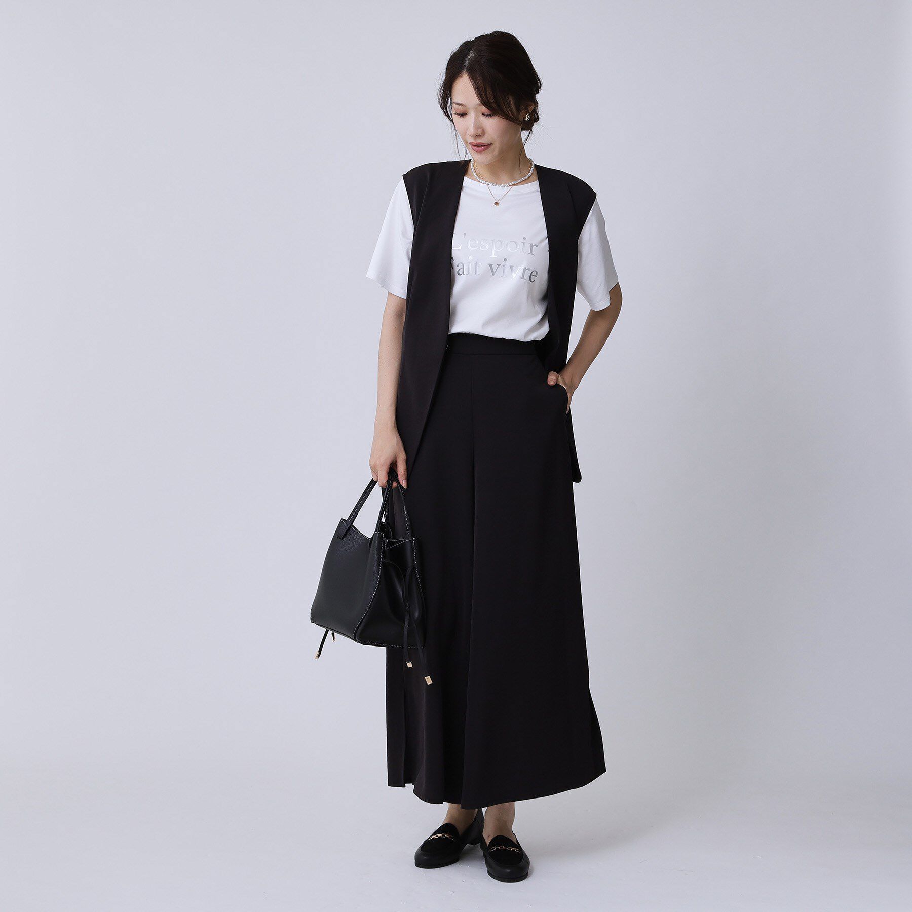 COUP DE CHANCE「【手洗い可／日本製／箔プリント】ロゴTシャツ」|Tシャツ・カットソー|