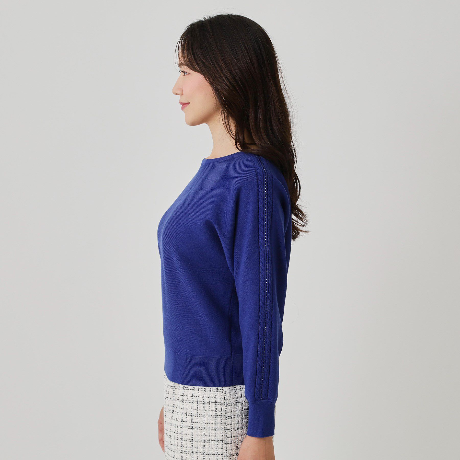 COUP DE CHANCE「【手洗い可】ケーブルビーズ袖デザインニット」|ニット・セーター|