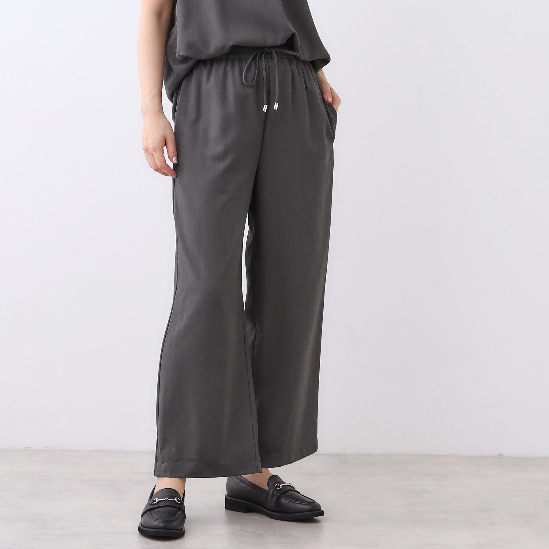 Reflect「【E‐QUALITY／ウエスト総ゴム／セットアップ／単品使いOK◎】ブラウス＋ストレートパンツセット」|スーツ|