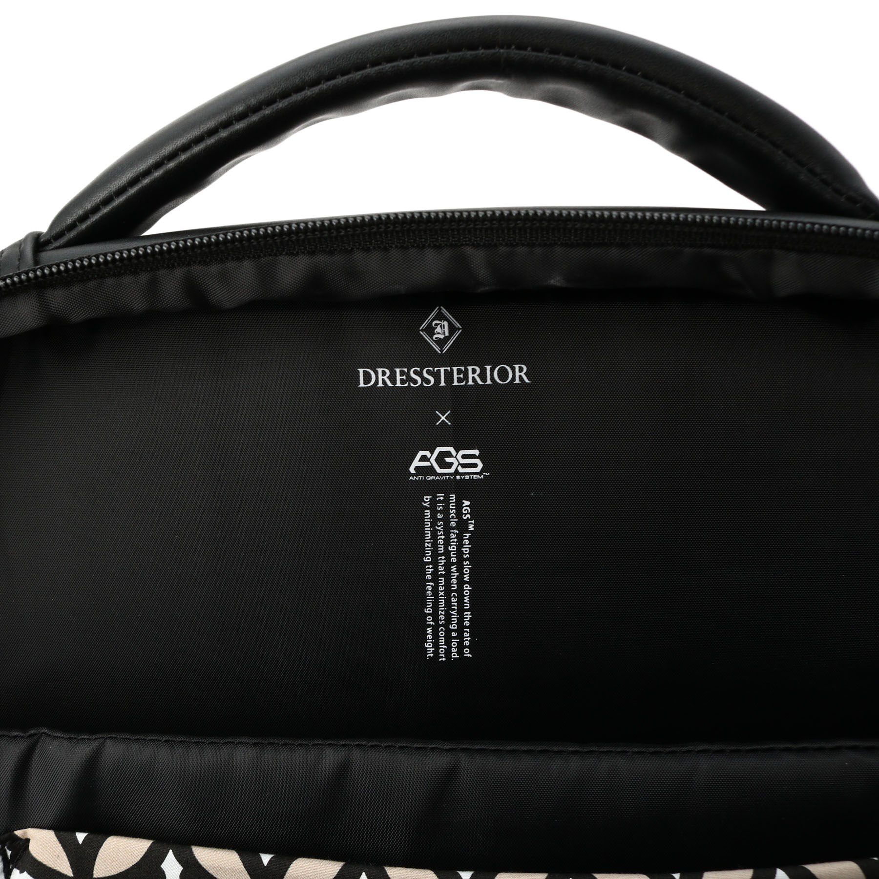 DRESSTERIOR「【荷重軽減】サスペンション リサイクルレザーバックパック」|リュック|