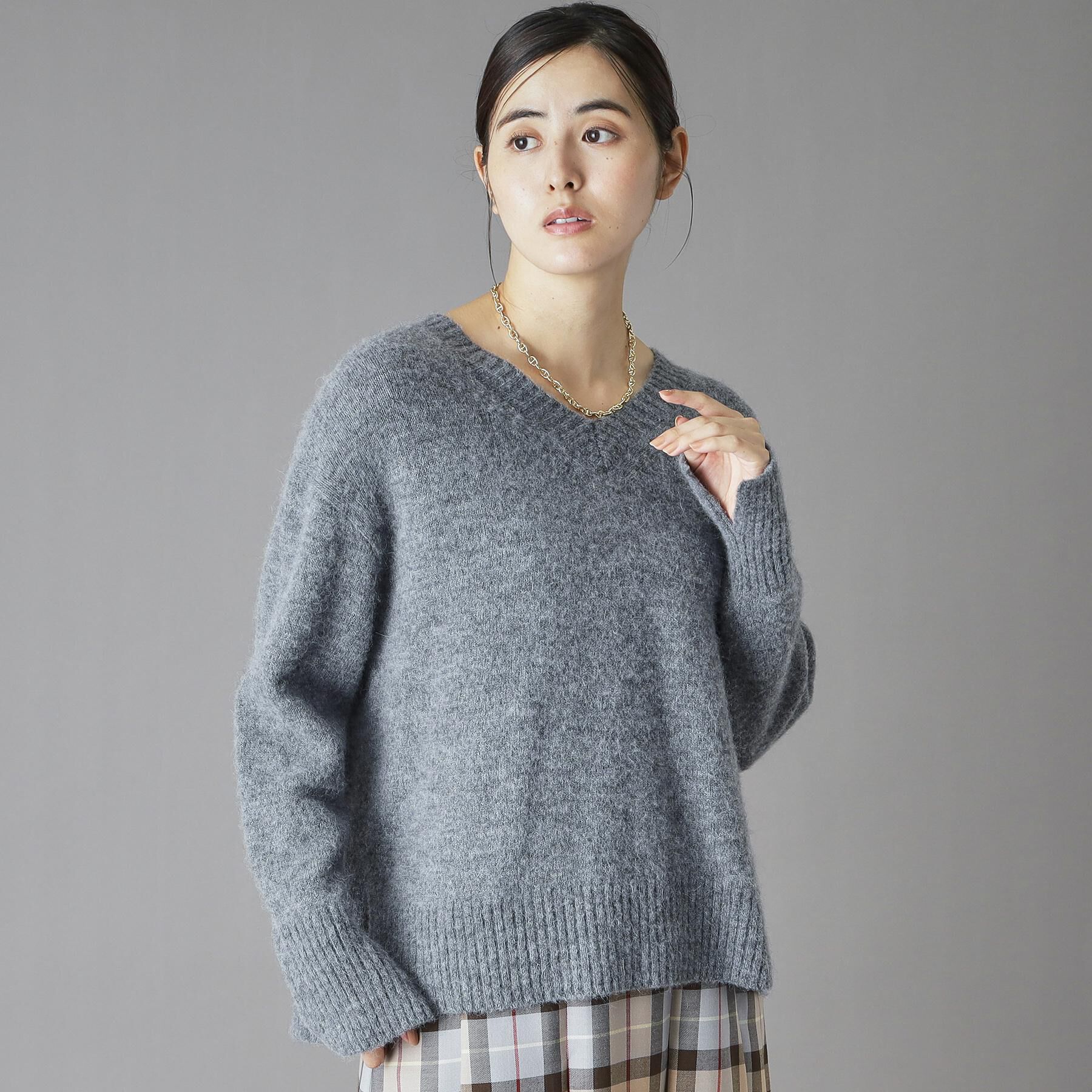 DRESSTERIOR「【CLASSY.12月号掲載】アルパカブレンドVネックニット」|ニット・セーター|
