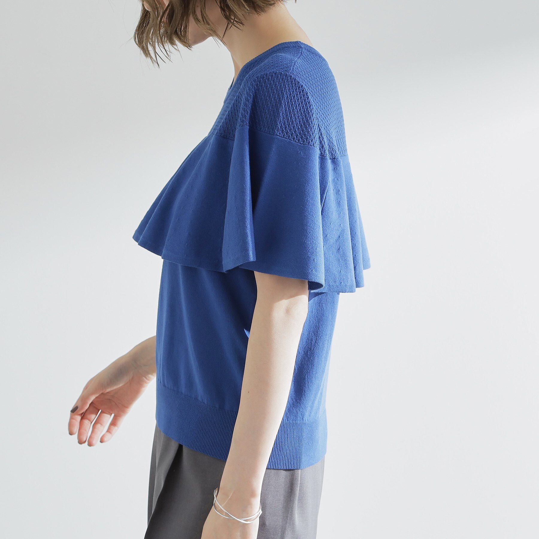 grove「涼しくて華やか1枚で差の付く　ケープフリルニット」|ニット・セーター|