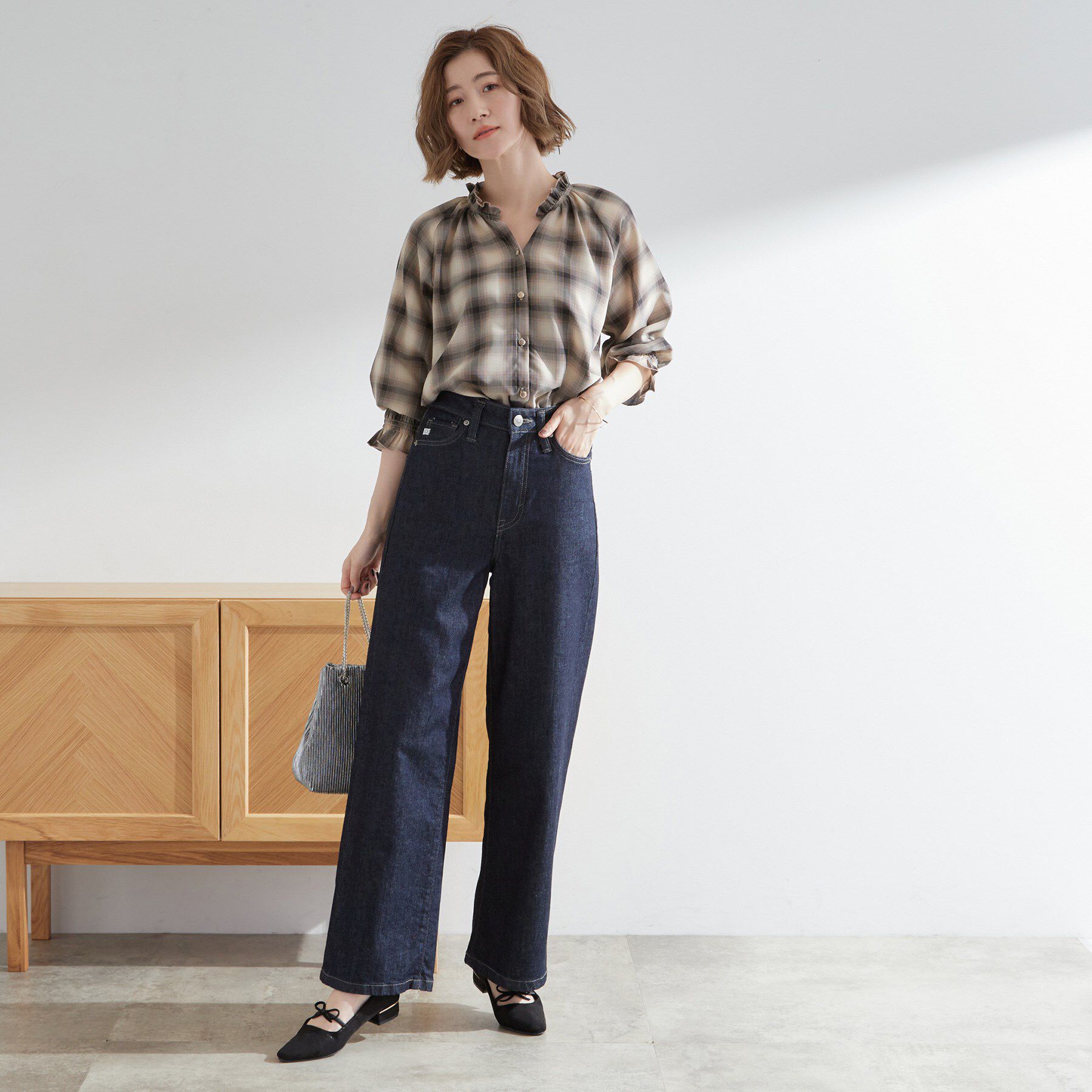 grove「衿もとすっきり一枚で映える 涼しげ秋色チェックブラウス」|シャツ・ブラウス|