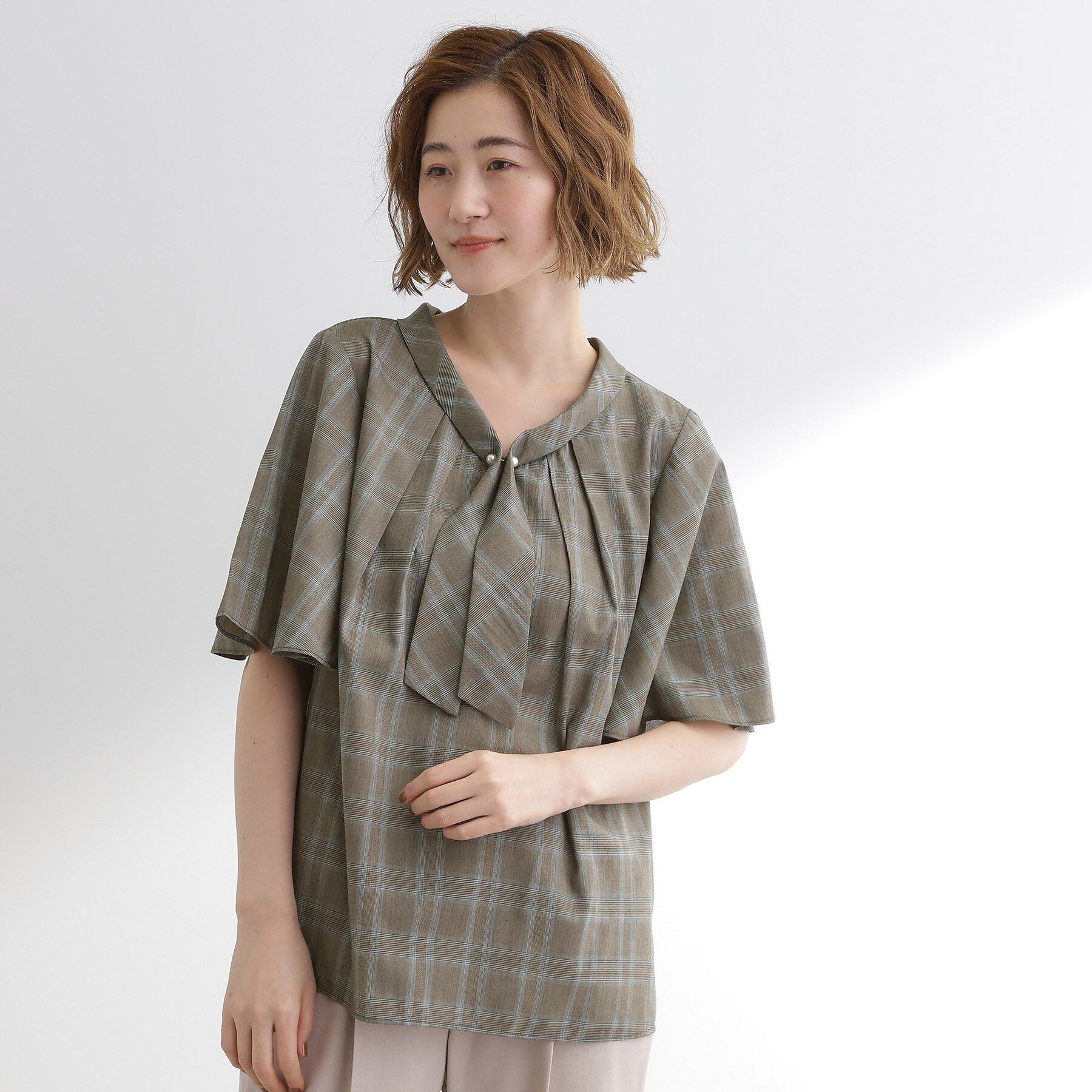 grove「【お仕事/二の腕カバー】パール調使いが華やか 上品ボウタイブラウス」|シャツ・ブラウス|