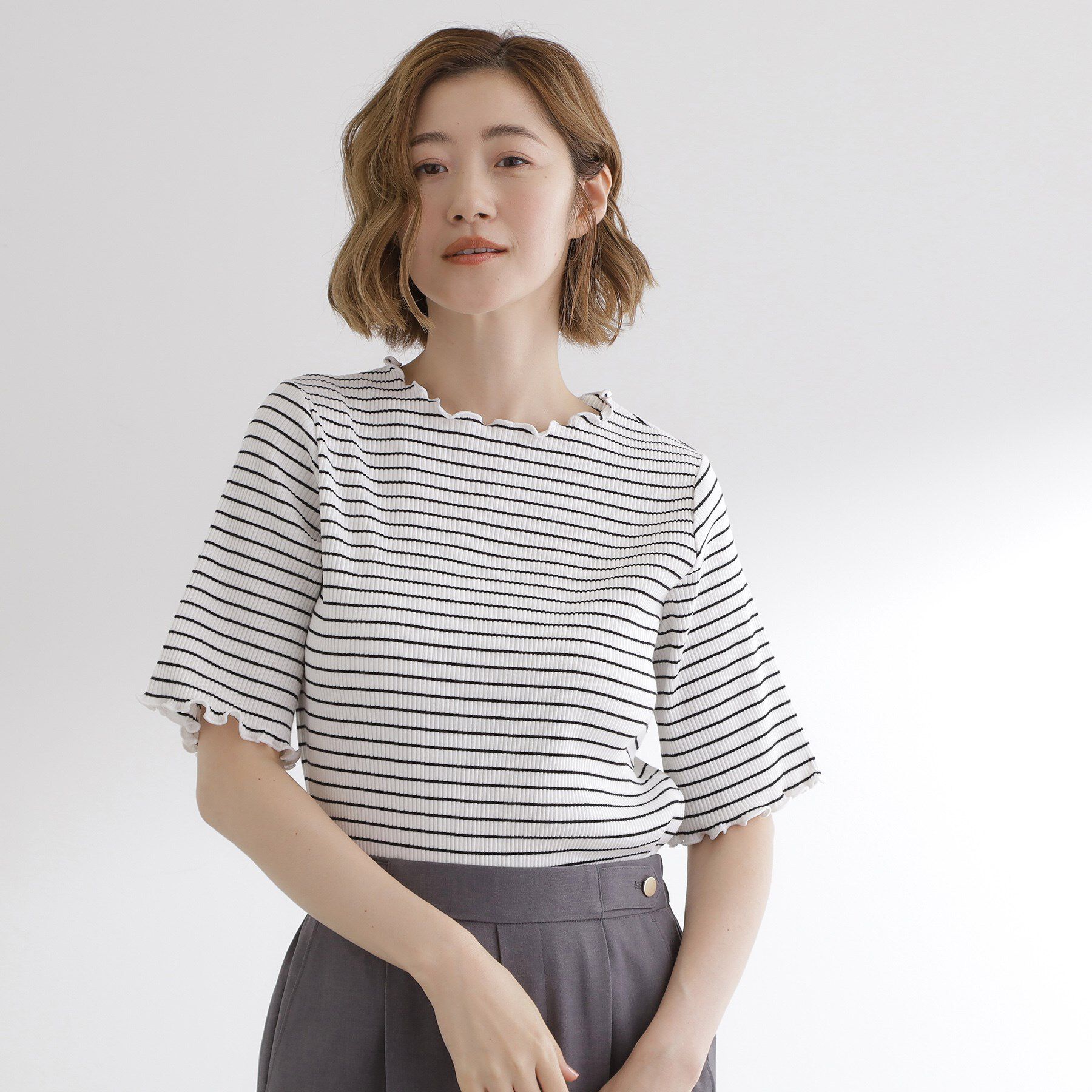 grove「一枚でもレイヤードでも楽しめる　マルチな5分袖プルオーバー」|Tシャツ・カットソー|