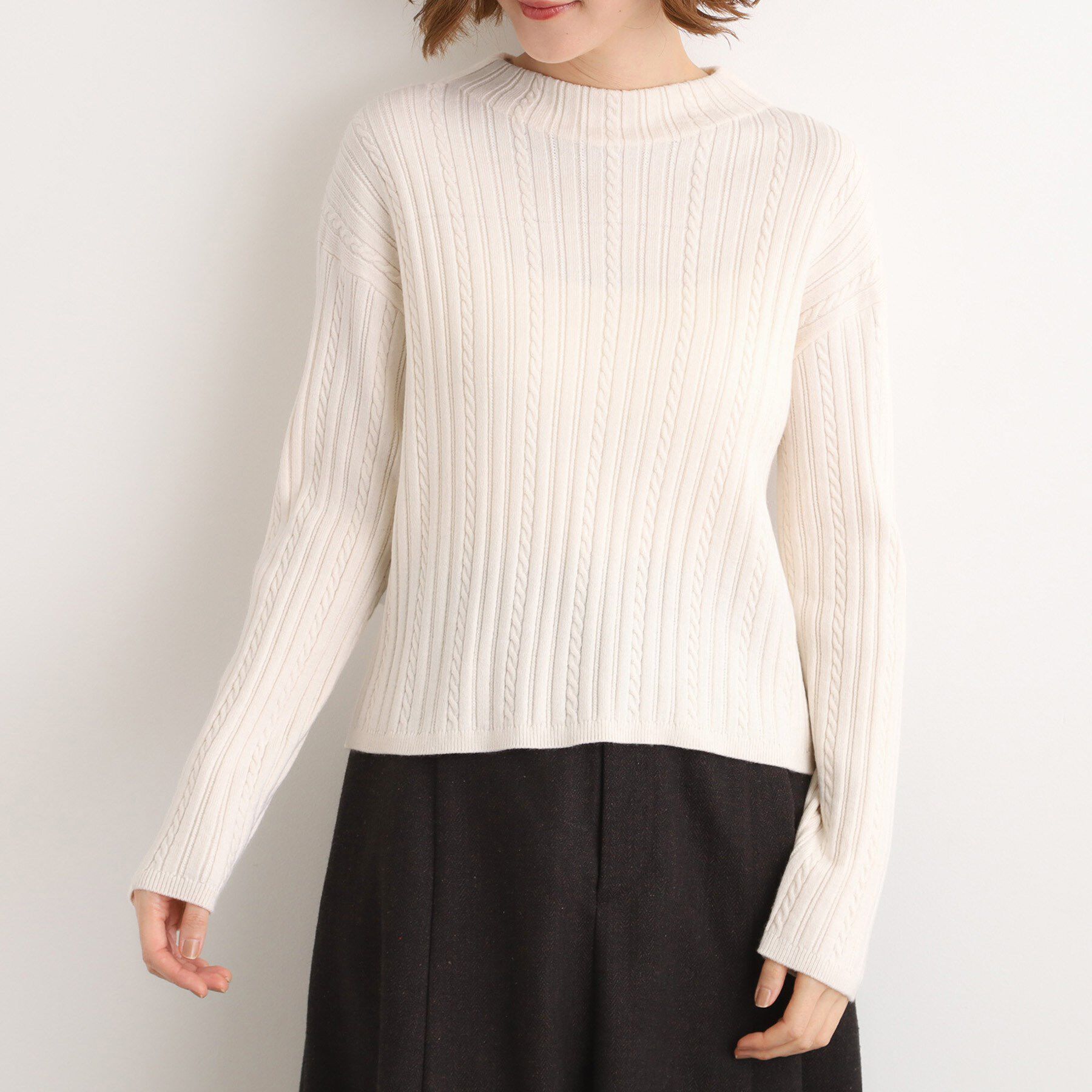 grove「【毛玉軽減／洗える】クロップドミニケーブルニット」|ニット・セーター|