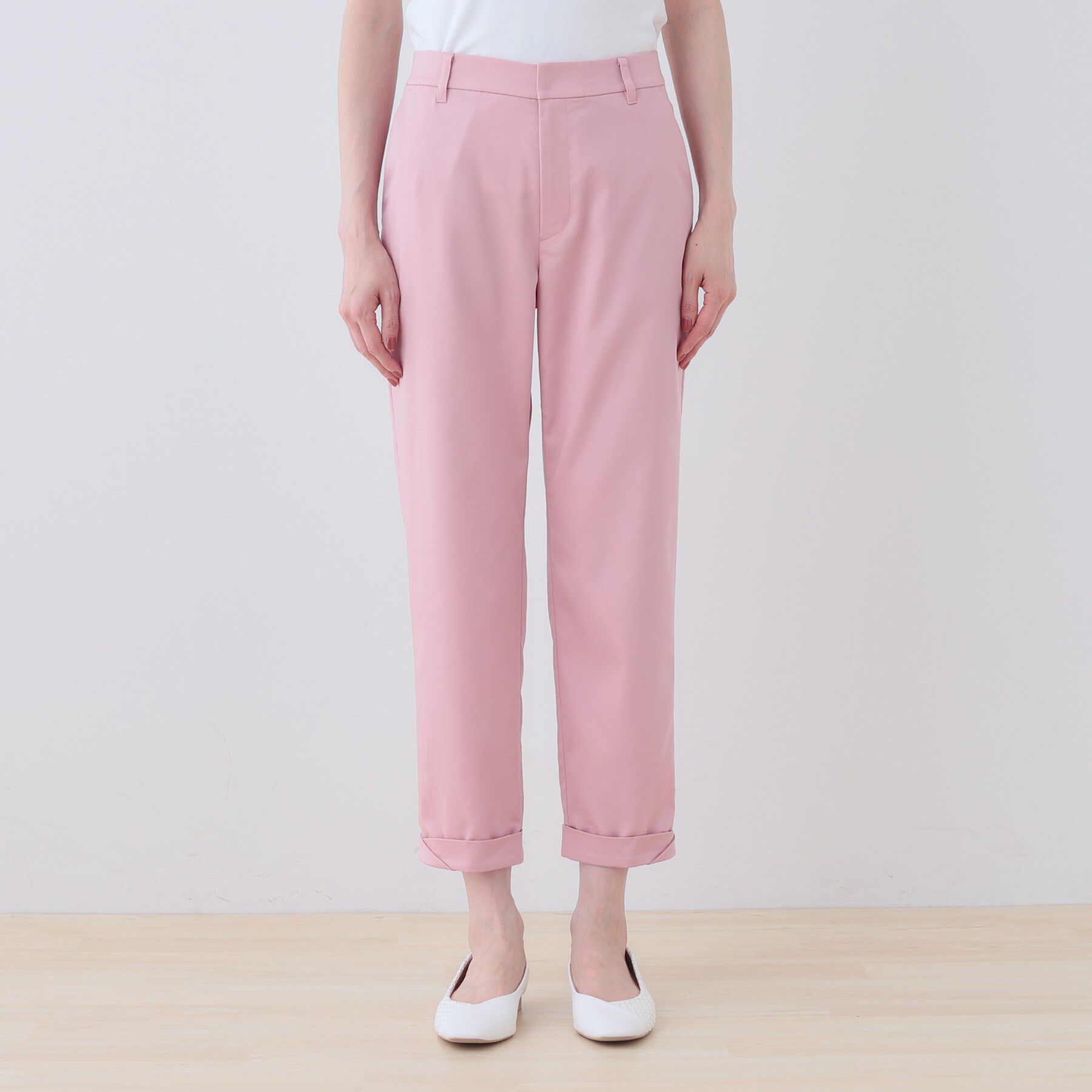 INDIVI「【洗える／高ストレッチ】クロップド丈サテンテーパードパンツ」|その他|