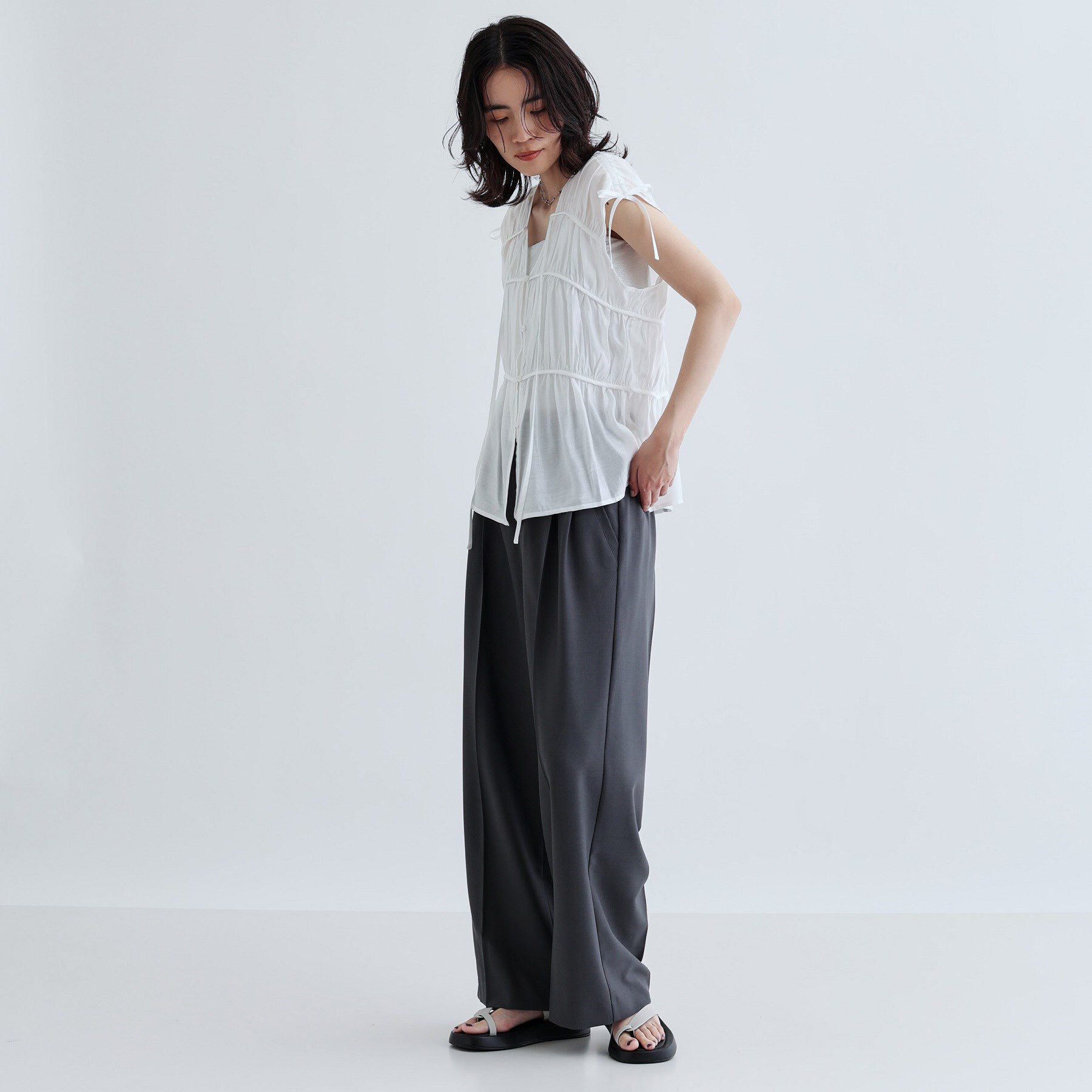 GALLEST「ギャザースリーブレスブラウス」|シャツ・ブラウス|