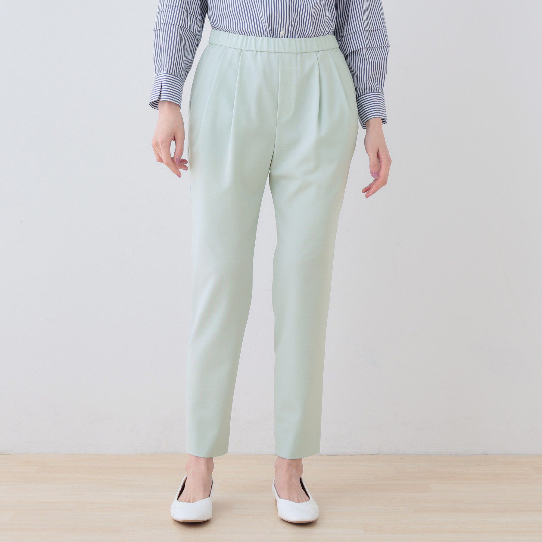 INDIVI「【洗える／ストレッチ】タックテーパードパンツ」|その他|